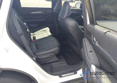 2024 Infiniti Qx60 Luxe z USA, uszkodzony, nr VIN 5N1DL1FR2RC335983